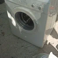 لباس شویی ۵کیلویی|ماشین لباسشویی و خشک‌کن لباس|برخوار, |دیوار