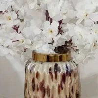 گل وگلدان