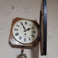 ساعت قدیمی دیواری کوکی روسی عتیقه|کلکسیون اشیاء عتیقه|فردیس, شهرک ناز|دیوار