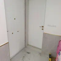 کارگر خانم برای تمیز کاری آپارتمان