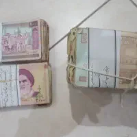 اسکناس ۱۰۰ تومانی و ۲۰۰تومانی