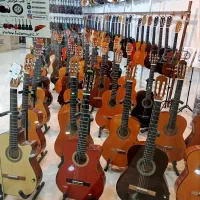 گیتار شرکتی وارداتی