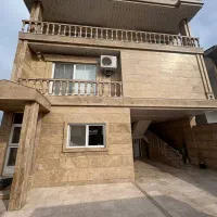 ویلا-استخردارانچه-عیان-است-چه-حاجت-به-بیان-است