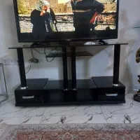 زیرتلوزیون  شیشه ای شیک