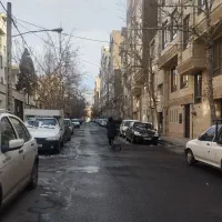 کلنگی  ۱۰۴ متر /ماشین رو / زیرقیمت