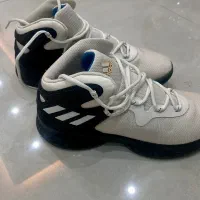 کفش ورزشی ادیداس اورجینال|تجهیزات ورزشی|اصفهان, باغ زرشک|دیوار