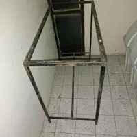 چهارپایه اهنی