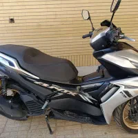 هایلوکس مدل 1404|موتورسیکلت|لنجان, |دیوار