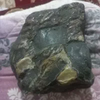 چند عدد سنگ