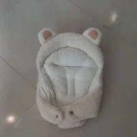 آغوشی نوزاد