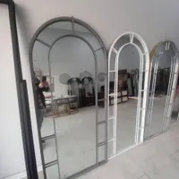 اینه سالنی