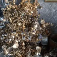 فروش وخریدار لوسترهای های طلایی فردیس اندیشه