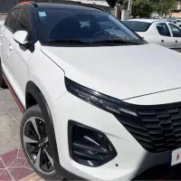 ایکس ۳۳ کراس اتو سفید ۱۴۰۳ در حد
