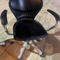 ۶ عدد صندلی در حد نو