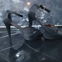 مجلسی|لباس|مشهد, وکیل‌آباد|دیوار