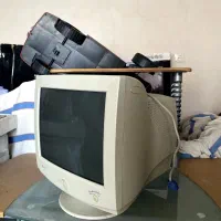 مانیتور سالم