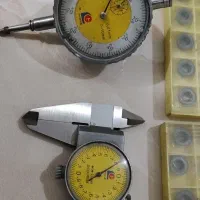 کولیس و ساعت اندیکاتور