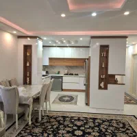 آپارتمان 107 متری دو بر.خیابان فلسطین. چمران