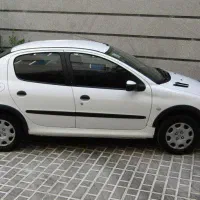 پژو ۲۰۶صندوقدار v8