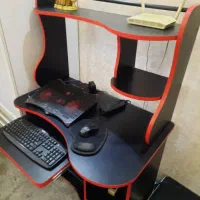 فروش میز کامپیوتر تمیز|میز تحریر و کامپیوتر|اهواز, زیباشهر|دیوار