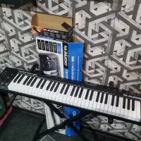 M-Audio Keystation 61 MK3 + M-Audio SP-2