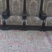 مبلمان ومیز عسلی