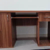 میز کامپیوتر یا تحریر در حد نو