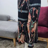 فروش شلوار پلیسه ساتن در دوطرح ۳۹۵|لباس|قم, پردیسان|دیوار