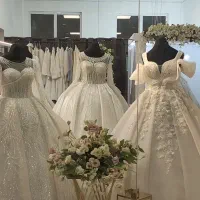 فروش و کرایه لباس عروس ، مجلسی ، حرم