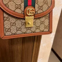 کیف برند گوچی و لویس ویتون خریداری شده از دبی|کیف، کفش، کمربند|تهران, ولنجک|دیوار