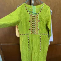 لباس ترکمنی نقش دار‌ نو و بدون استفاده
