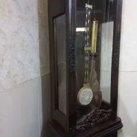 ساعت قدی زیبا سالم سالم بدون کوچکترین خط خش