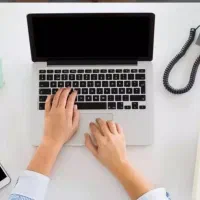 دستیار  مخصوص مدیر عامل خانم شرکت فروش‌کالا پزشکی