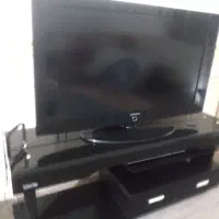 وسایل منزل  میز تی وی و چرخ  خیاطی با دینام وپنکه