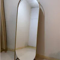 آینه قدی پایه دار