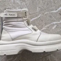 بوت زنانه کاپشنی