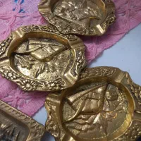 .وسایل برنج قدان.جای زیرسیکار میوه خوری|ظروف سرو و پذیرایی|اهر, |دیوار