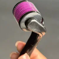 درما رولر جوان ساز پوست ماساژور صورت|آرایشی، بهداشتی، درمانی|شیراز, بازار|دیوار