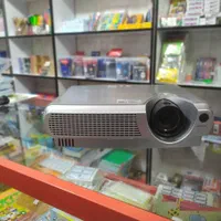 پروژکتور هیتاچی