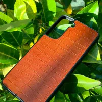 قاب گوشی چرم