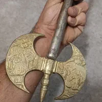 تبرزین برنز قلم کار ۵۹ سانتی تک در کل ایران