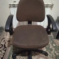 صندلی چرخشی سالم