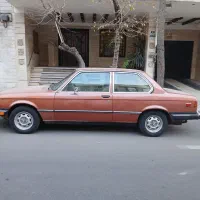 بی ام و۳۲۰ کلاسیک ۱۹۷۷