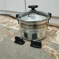 زودپز|ظروف پخت‌وپز|اهواز, شریعتی جنوبی|دیوار