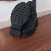 کفش مارک برشکا در حد نو چون برام تنگ بود سایز ۳۸|کیف، کفش، کمربند|تهران, امام حسین|دیوار