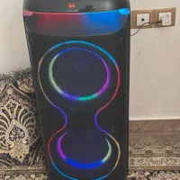 اسپیکر بزرگ پارتی باکس