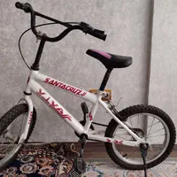 دوچرخه ۱۶|دوچرخه، اسکیت، اسکوتر|پرند, فاز ۵|دیوار