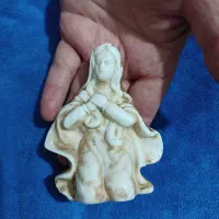 مجسمه قدیمی حضرت مریم(ع)از جنس سرامیک قدیمی