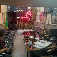 حاشیه خرمشهراجاره نمایشگاه ۱۰۰متری