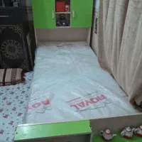 تخت و تشک تمیز|تخت و سرویس خواب|چغادک, |دیوار